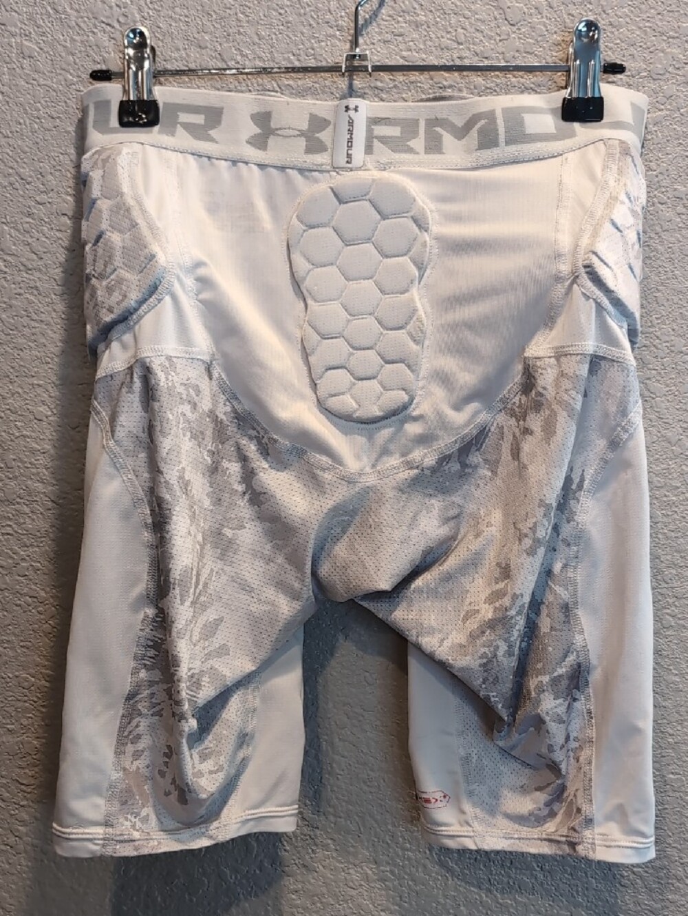 Under Armour Pro 5-Pad Football Girdle - Picture 2 of 7